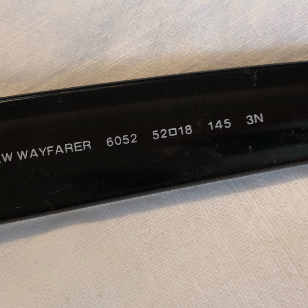🔥NEW!!🔥 Ray-Ban Wayfarer Color Mix Sunglasses - Picture 6 of 8